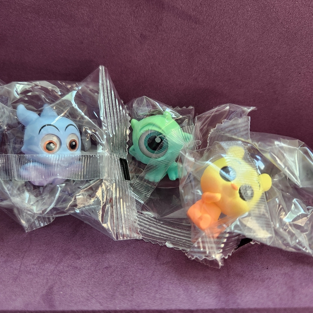 NIP Disney Doorables Spring Easter Pastel Thumper,Mike Wazowski, Winnie the Pooh